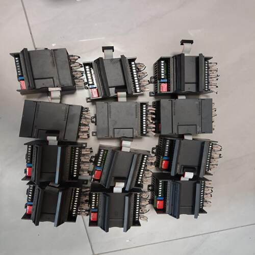 合信plc  cts7   231-0hc32成色型号样式如~询价