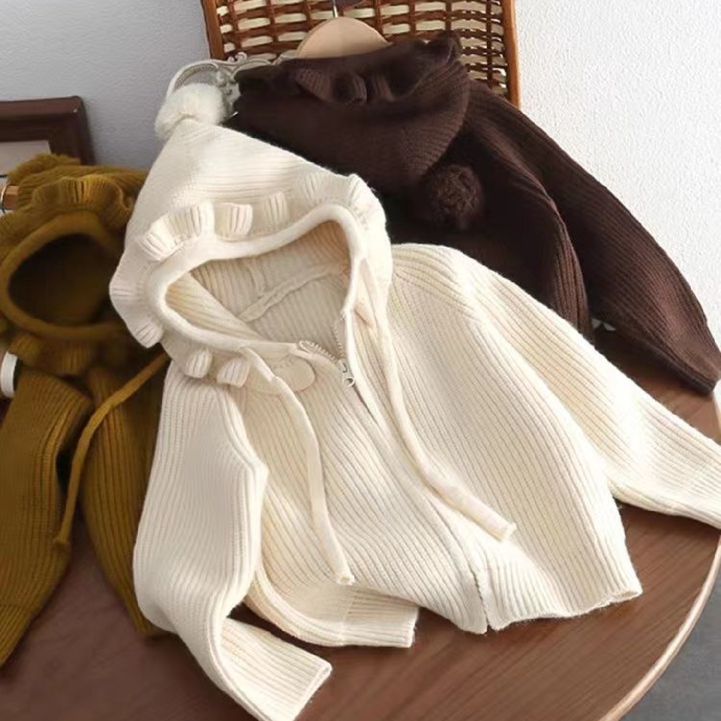 儿童毛衣2024年新款女童春秋季韩版加厚针织衫宝宝洋气冬季上衣潮