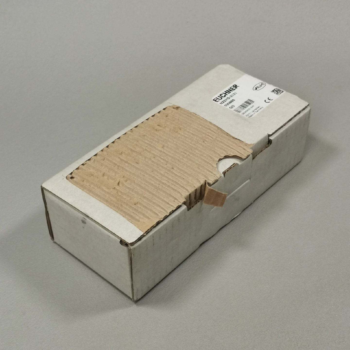 Euchner NZ2HS3131 090856 NEW Original Packaging Seal Open - 实物图