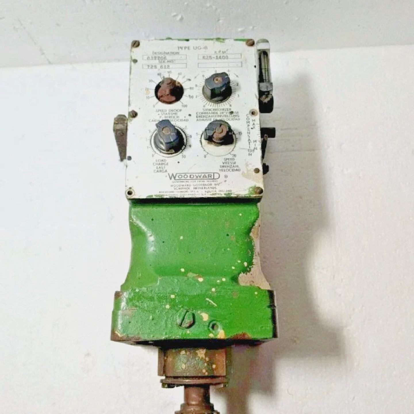 Gouverneur  Dial Type Woodward TYPE UG8 6251400 RPM  DOccasi - 实物图