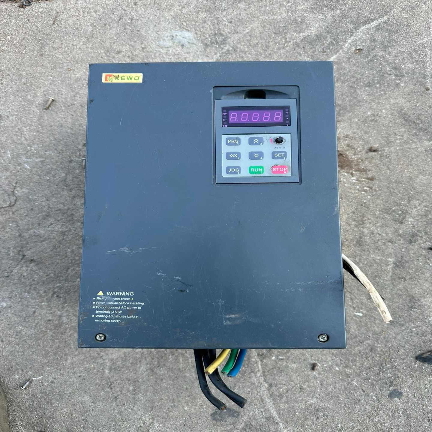 科沃变频器AD800N-4T18.5GB/22PB，三相，功--议价商品