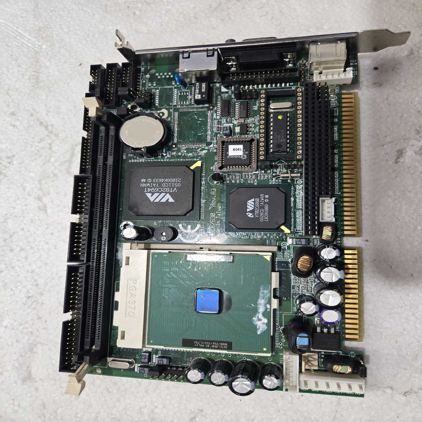 艾讯 sBc82630  REv A3  工控主板配cpU风（地坛设备）