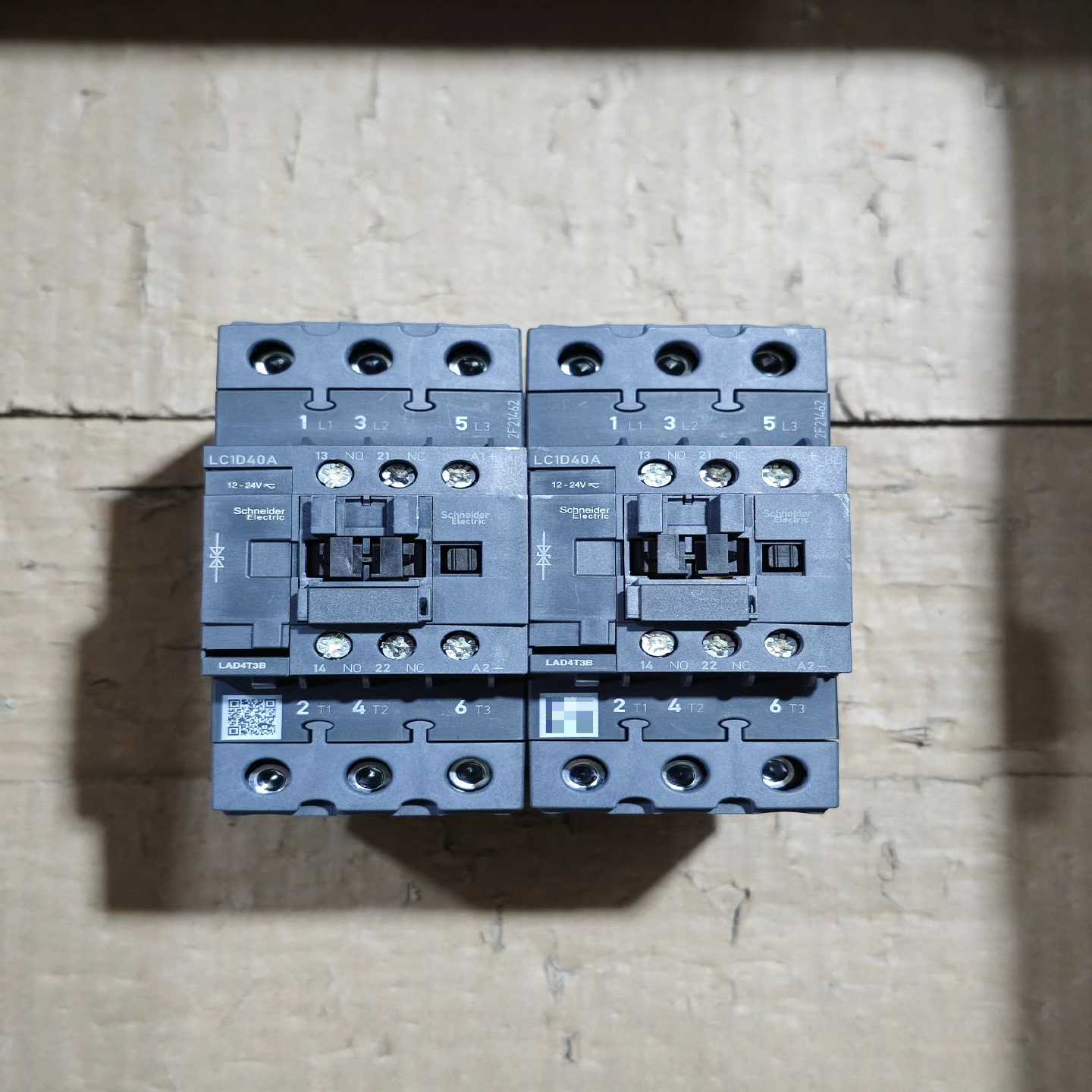 议价施耐德LC1D40ABD接触器DC2l4V二手原装正品拆机现货/维修