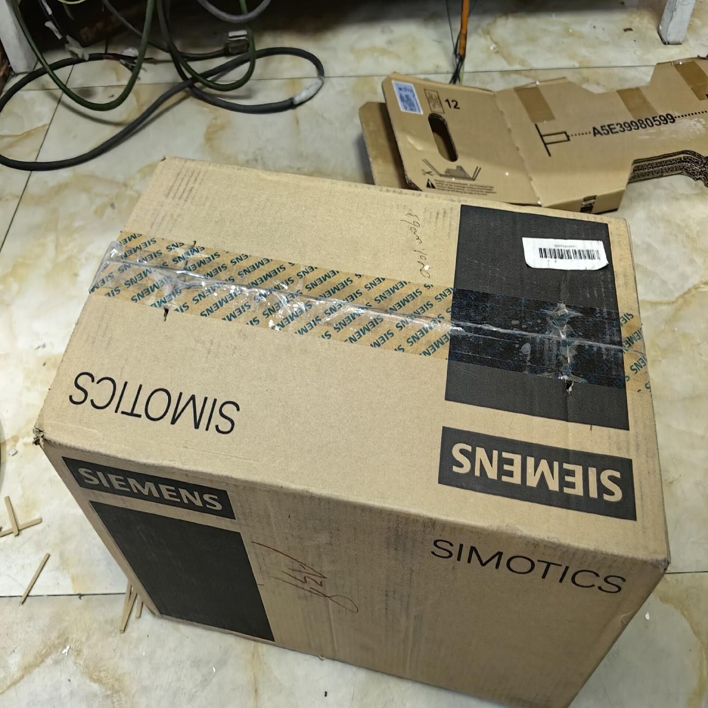 1FK7060-2AF71-1RA0电机出售加税点可以，议价