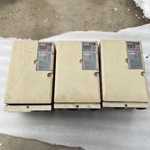 安川变频器CIMRVB4A0038FBA15kw38议价