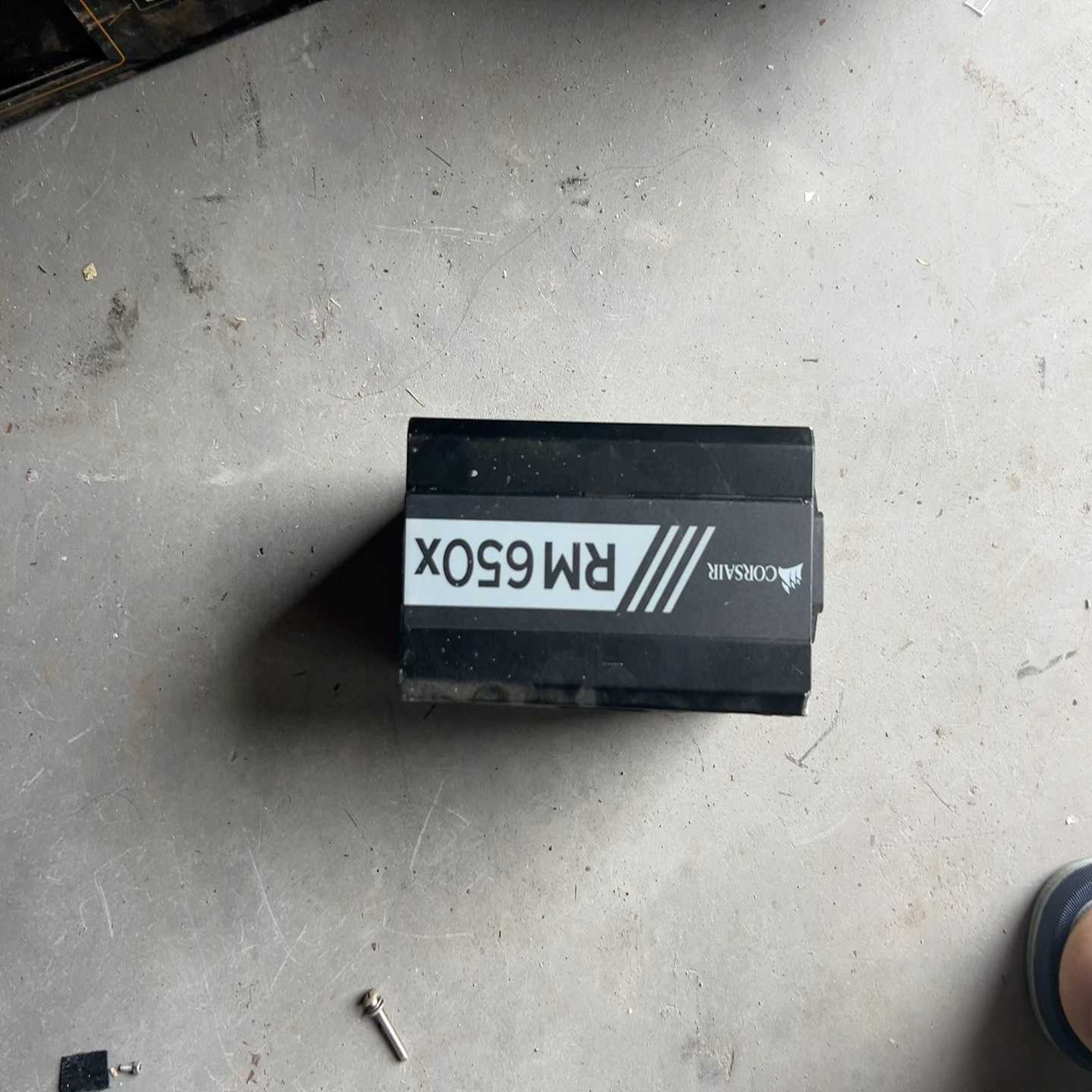 （议价）海盗船RM650x没模组线