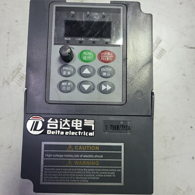 询价-台达变频器1.5KWV8M4T1R5GB已上电