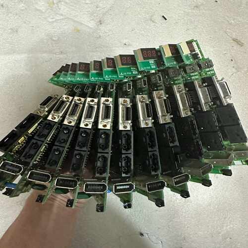 SBS盛博6243B-200两张PC104工控主板询价