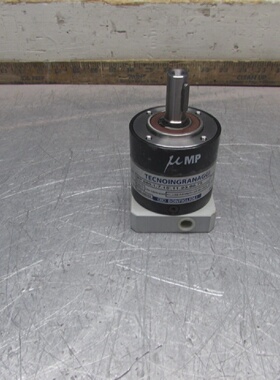 全新BonfiglioliMP060.1.7.1511.23.60.75SERVOGEARBOX7112轴全新