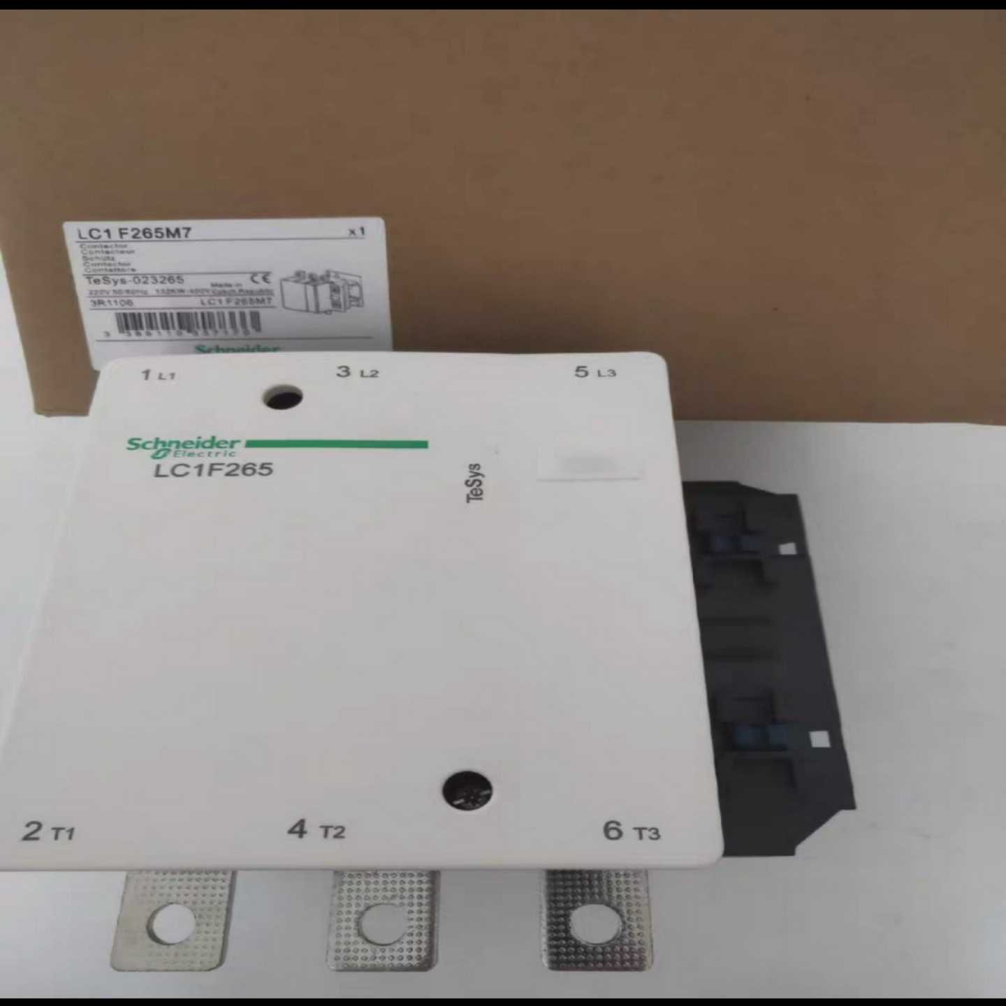 交流接触器LC1F265M7各种规格线圈电压可更换询价