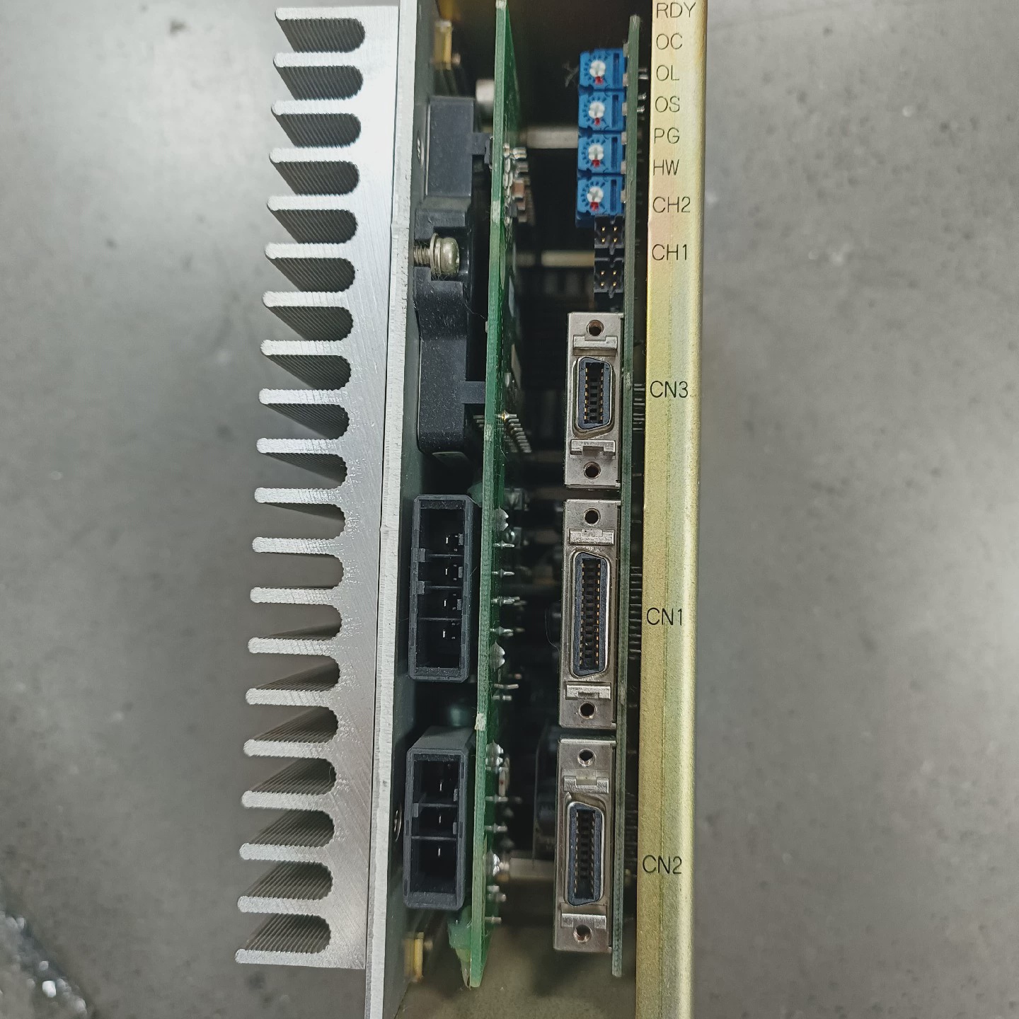 【议价】CACR02KIBA安川驱动器焊线机拆件成色如