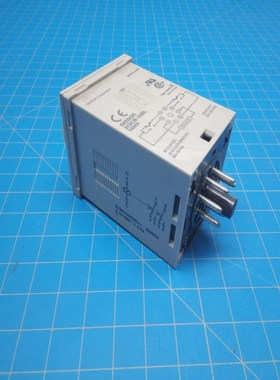 OmronH3CR-H8LTimerRelay-P02-000365