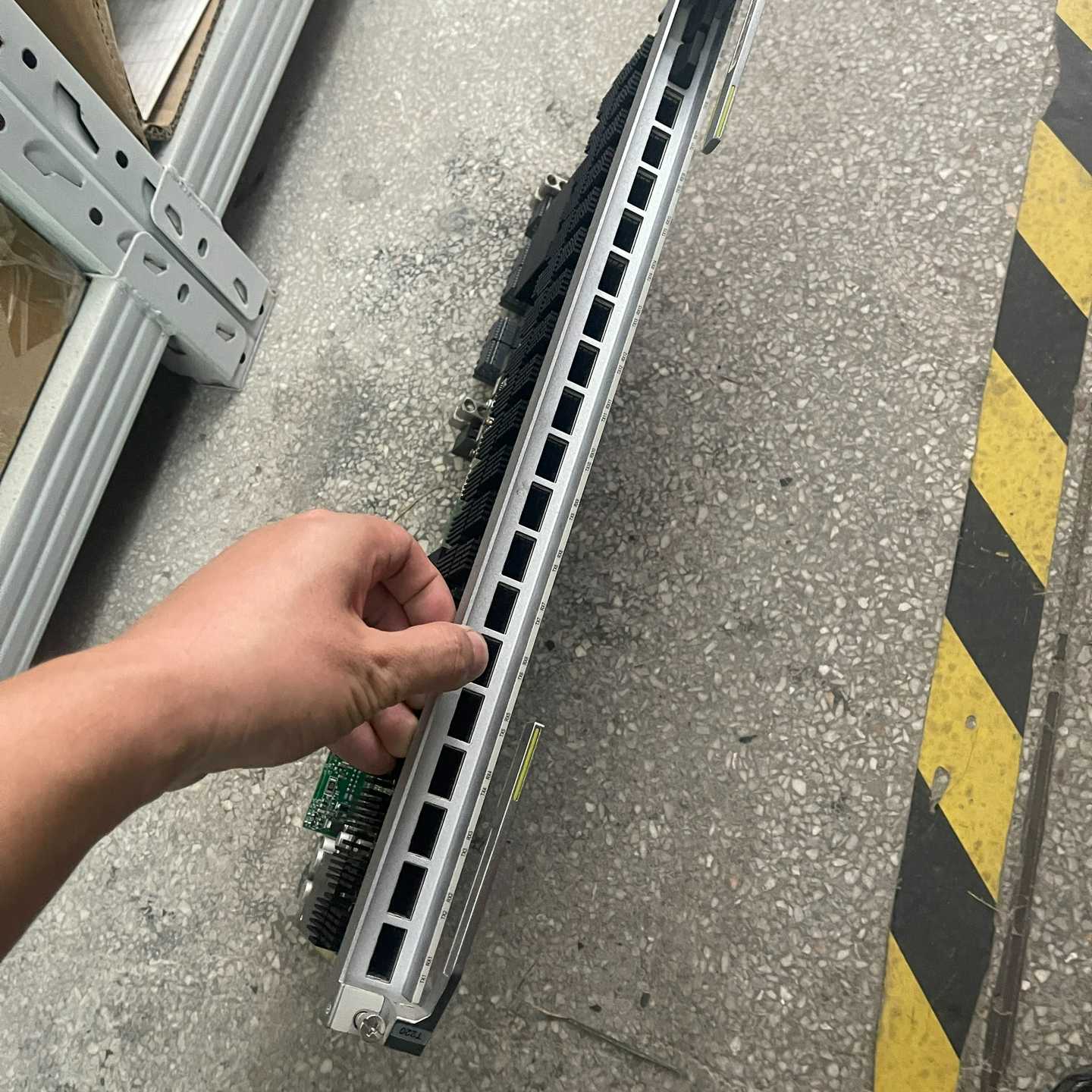 议价O800V22201通信板卡220系