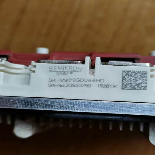询价~SKIM909GD066HD   成色很新