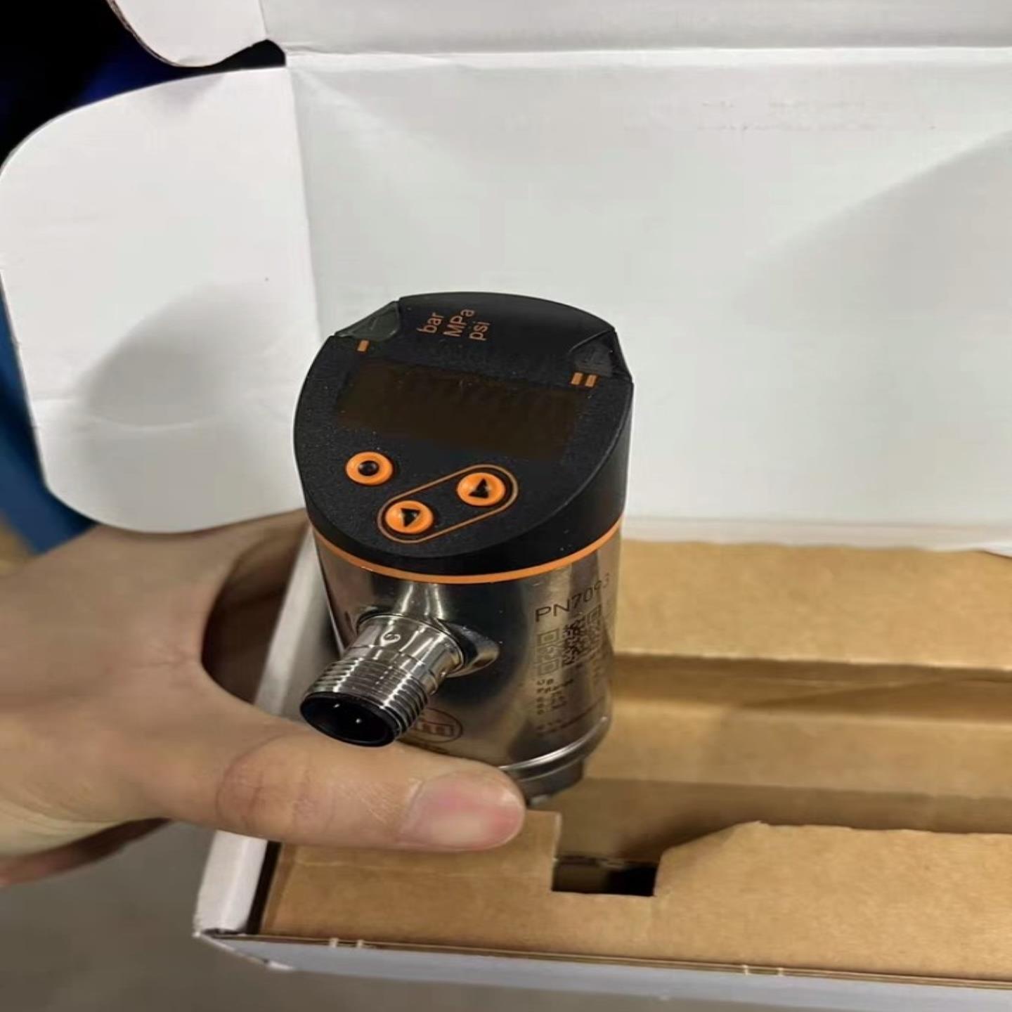 pn2093 IFM易福门 PN2093 压力传感器,p~询价