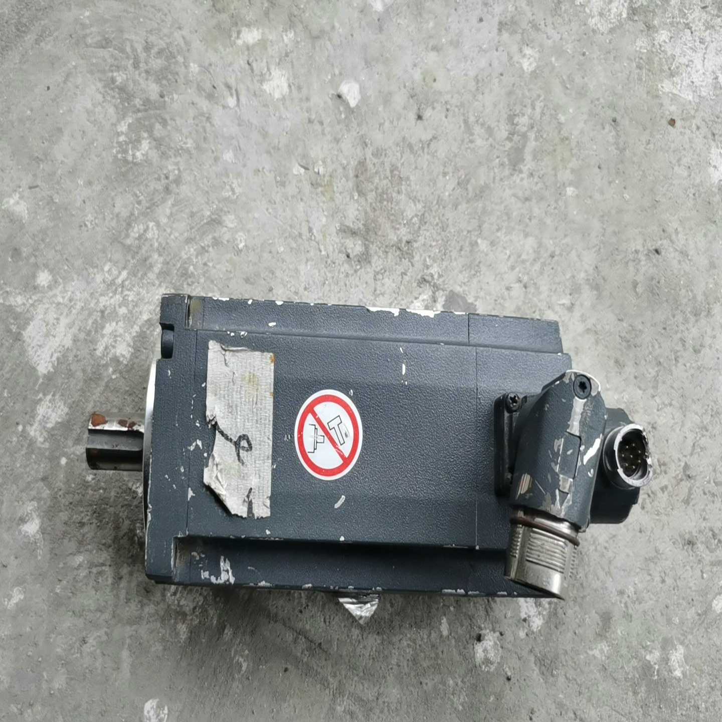 【议价】V90电机1FL6044-1AF61-2LA1功能正常适用