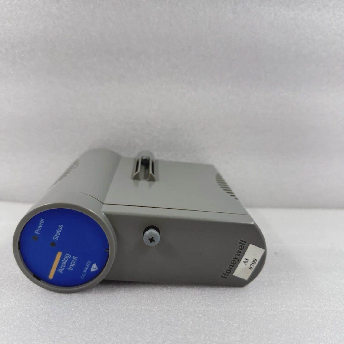 HONEYWELL CCPAIX02 51405038475 Hochwertiges Analoges Eingang - 实物图