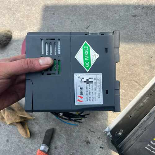 日业变频器，CM510-A4T1R5GB，1.5kw，二手拆-议价