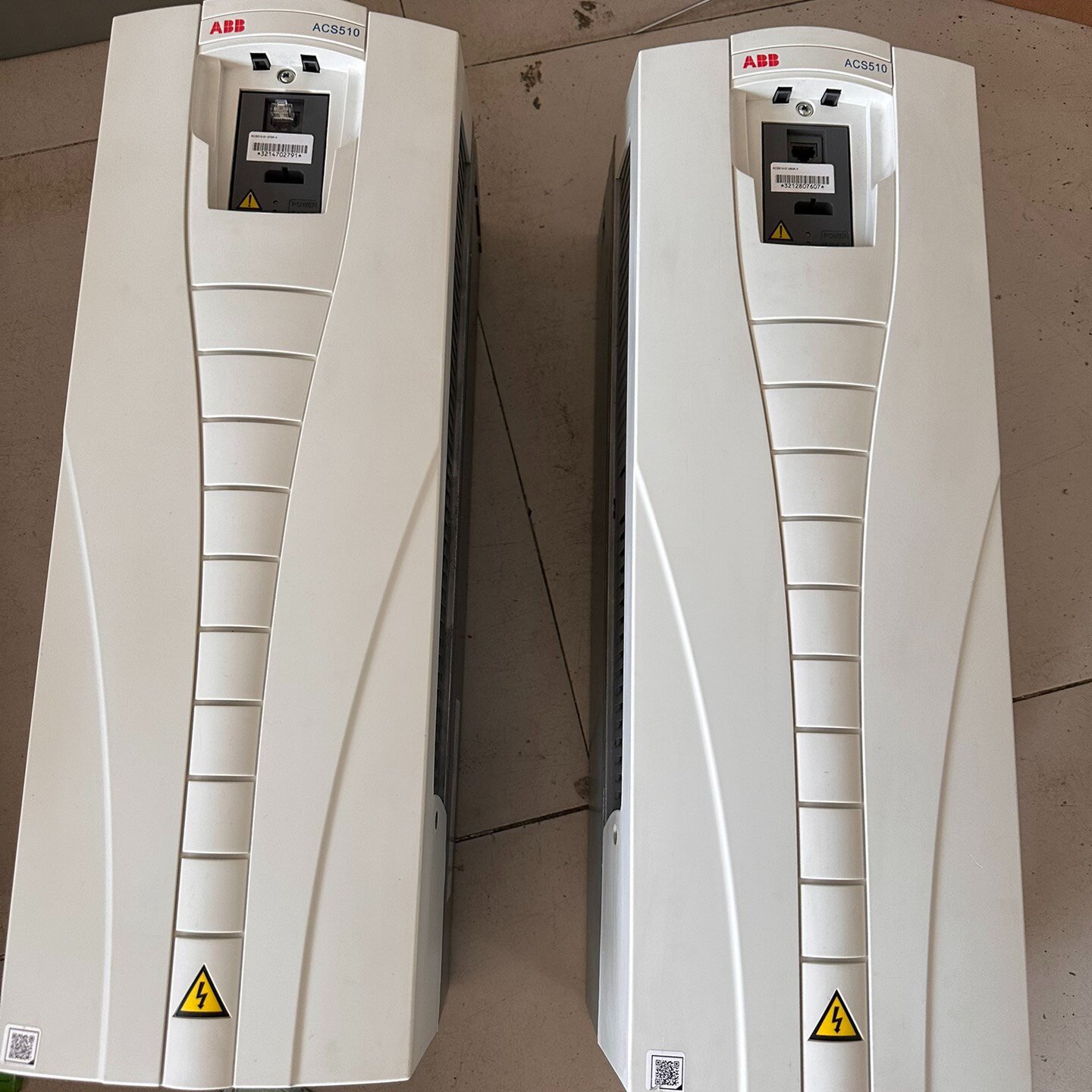 【询价】变频器ACS510-01-072A-4 37kw 成色适用