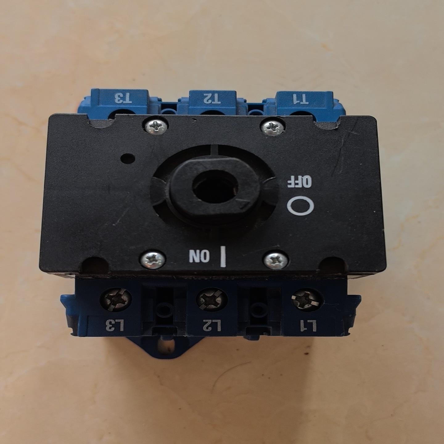 （议价)Kraus & Naimer 隔离转换开关 KG100 德国