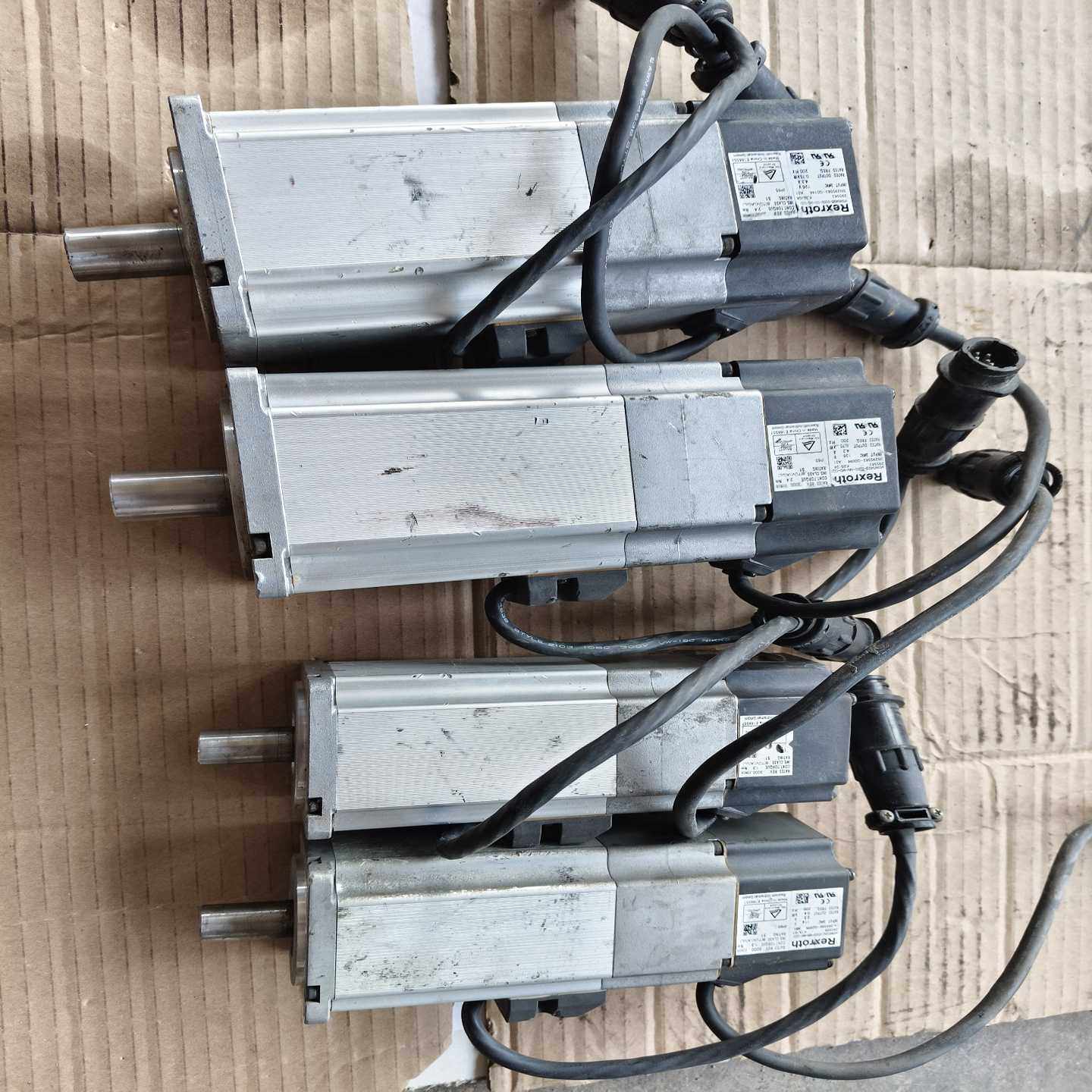 MSM040B-0300-NN-M0-CG1询价