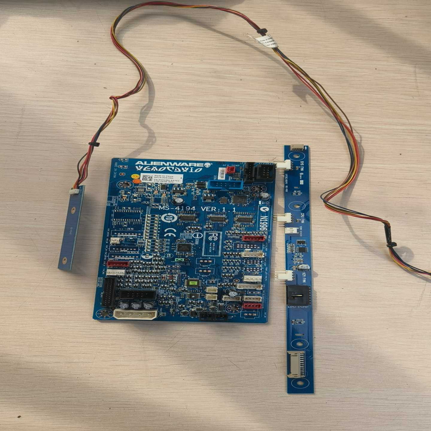 戴尔外星人aorurar1r4台式机机箱灯光控制板风扇--议价商品