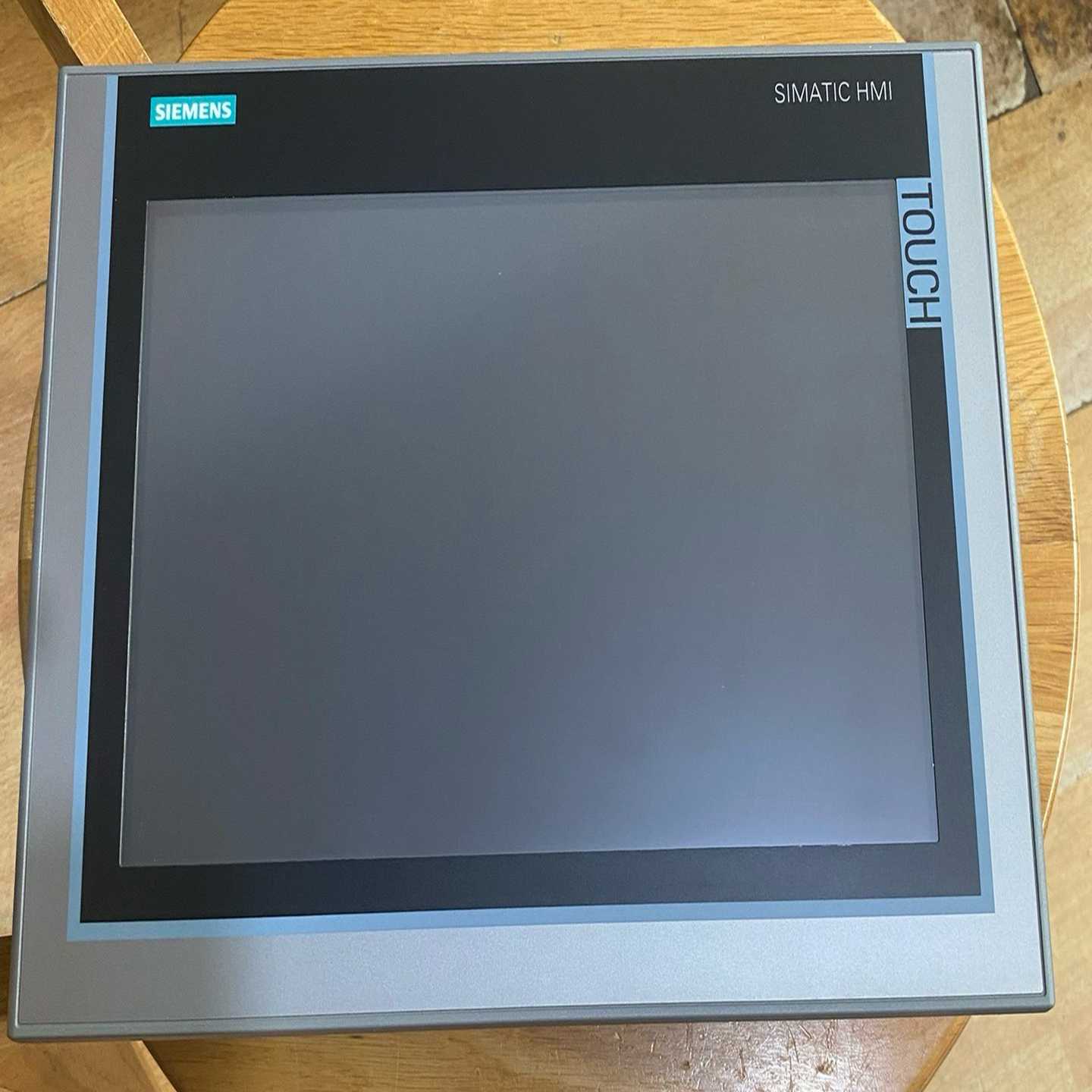 西门子触摸屏，型号6AV2124-0MC01-0AX0，实物--议价商品