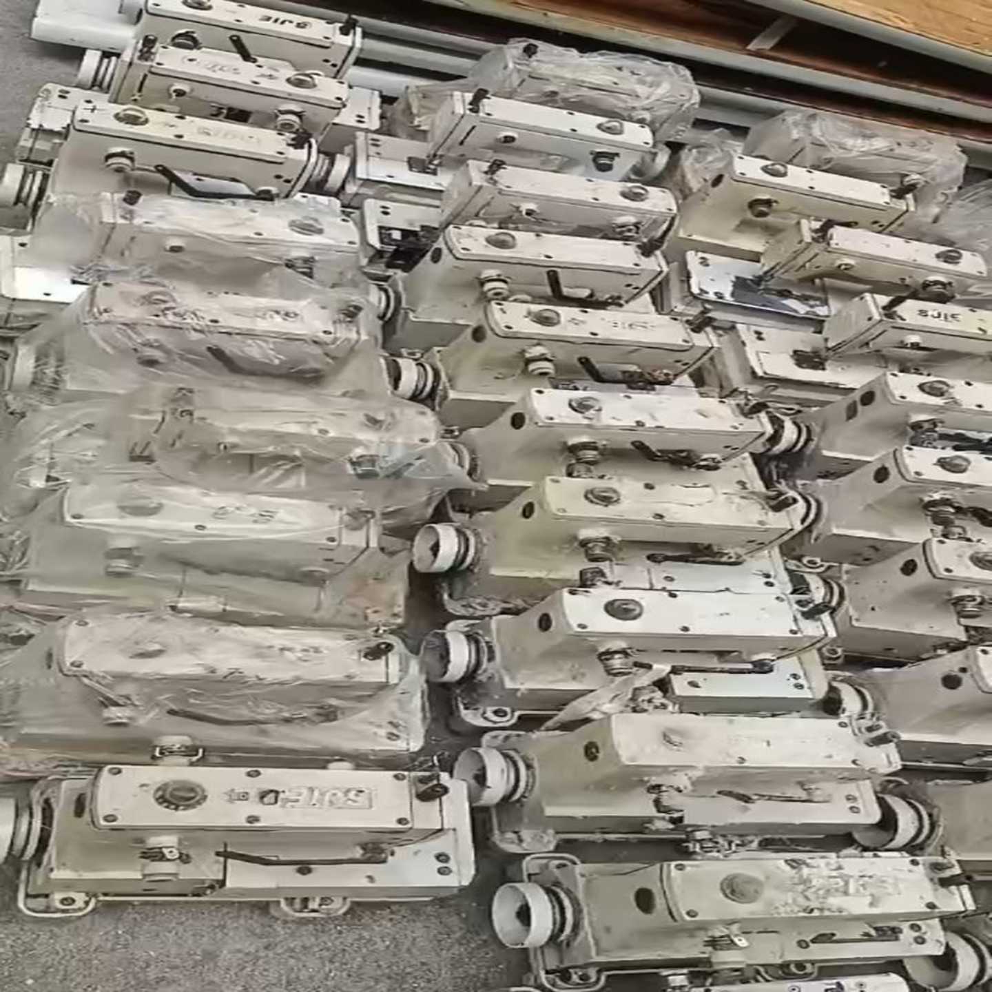转让二手手套机，刚丛工厂拉回来，都是好用的机器，要一套也可以