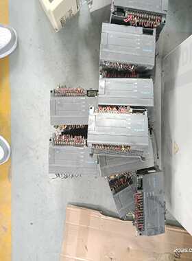 LG可编程控制器K7M-DR40U，二手拆机，成色如图，功能--议价商品