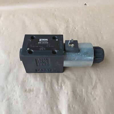 PARKERD3W030HNJW42直向控制阀