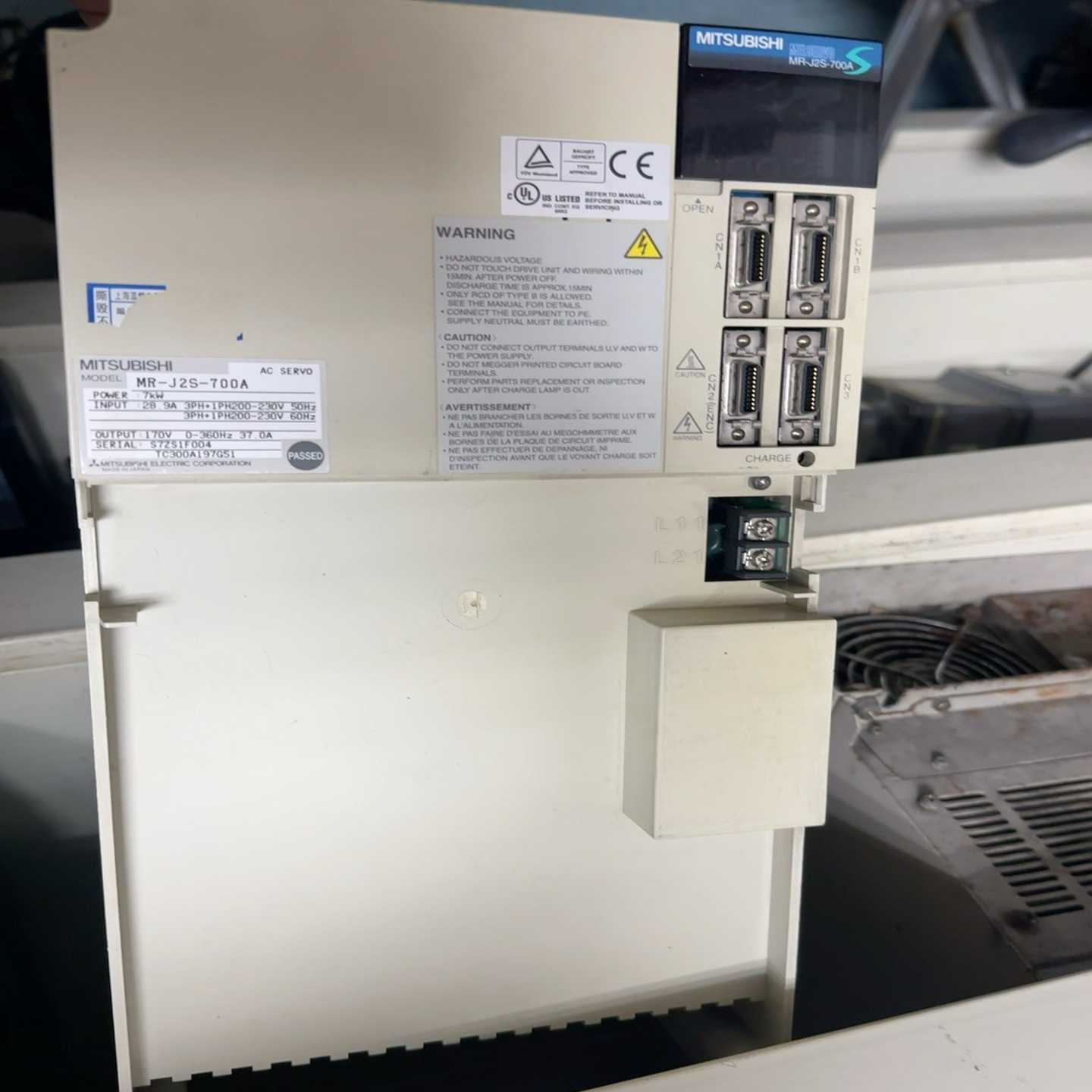 伺服驱动器MR-J2S-700A功能，成色如图。询价
