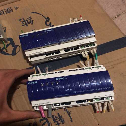 施耐德奇胜开关模块 L5504RVF实物图片，成色漂亮，功能--议价