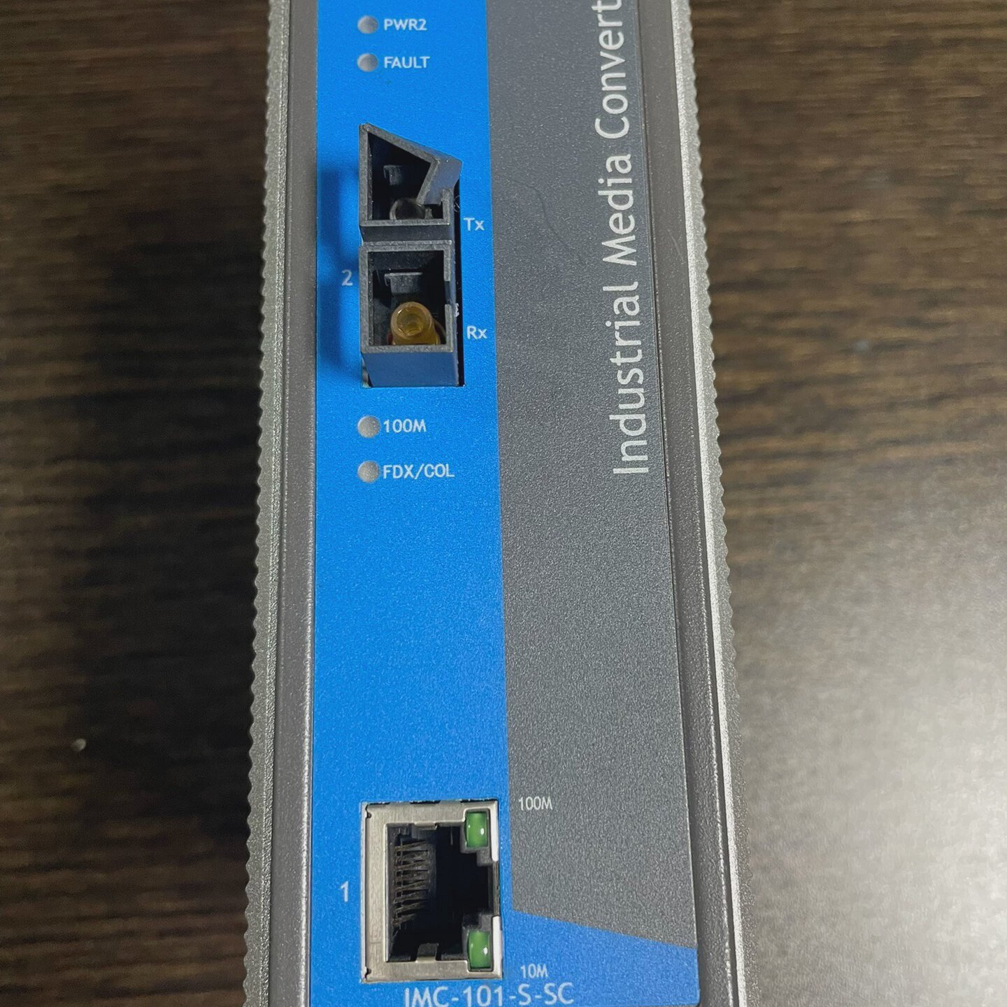 议价MOXA摩莎 IMC-101-S-SC 工业级以太网转光纤转