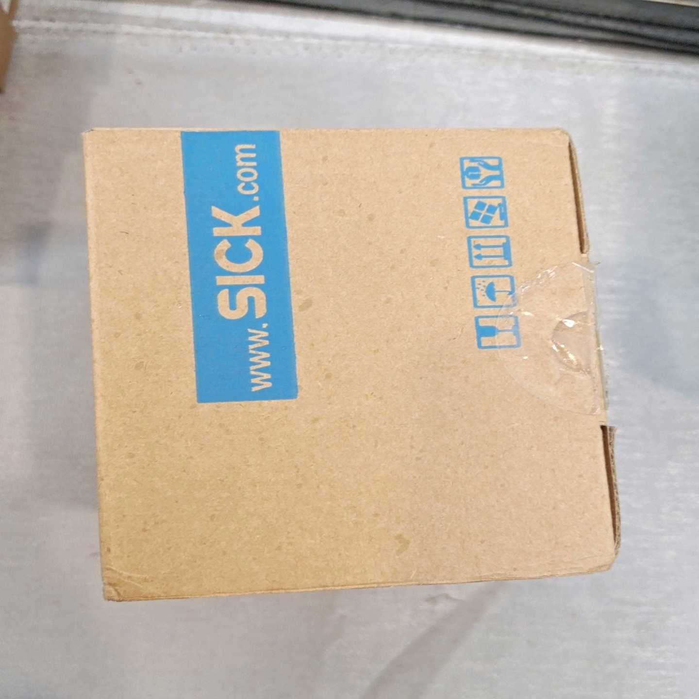（请询价）V2D611R-MMSBE4西克德国进口西克读码器，全新原装