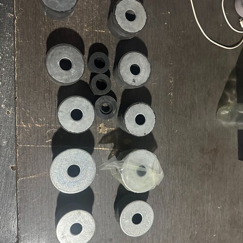 【询价】途乐Y60大梁胶套  这堆这块就这价880