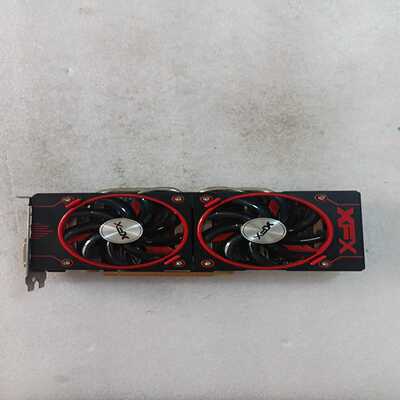 讯景R9-370X2GD5双风扇显卡实图拍摄--议价商品