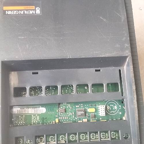 Merlin Gerin保护器模块，型号MES11议价