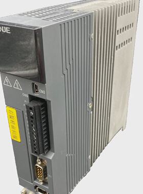 XINJE DS5L20P4PTA Servo Treiber 1PH 200240 4.2A