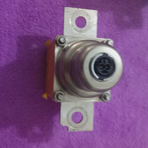 询-西安中熔SFM400DA智能熔断器适用于极氪0010