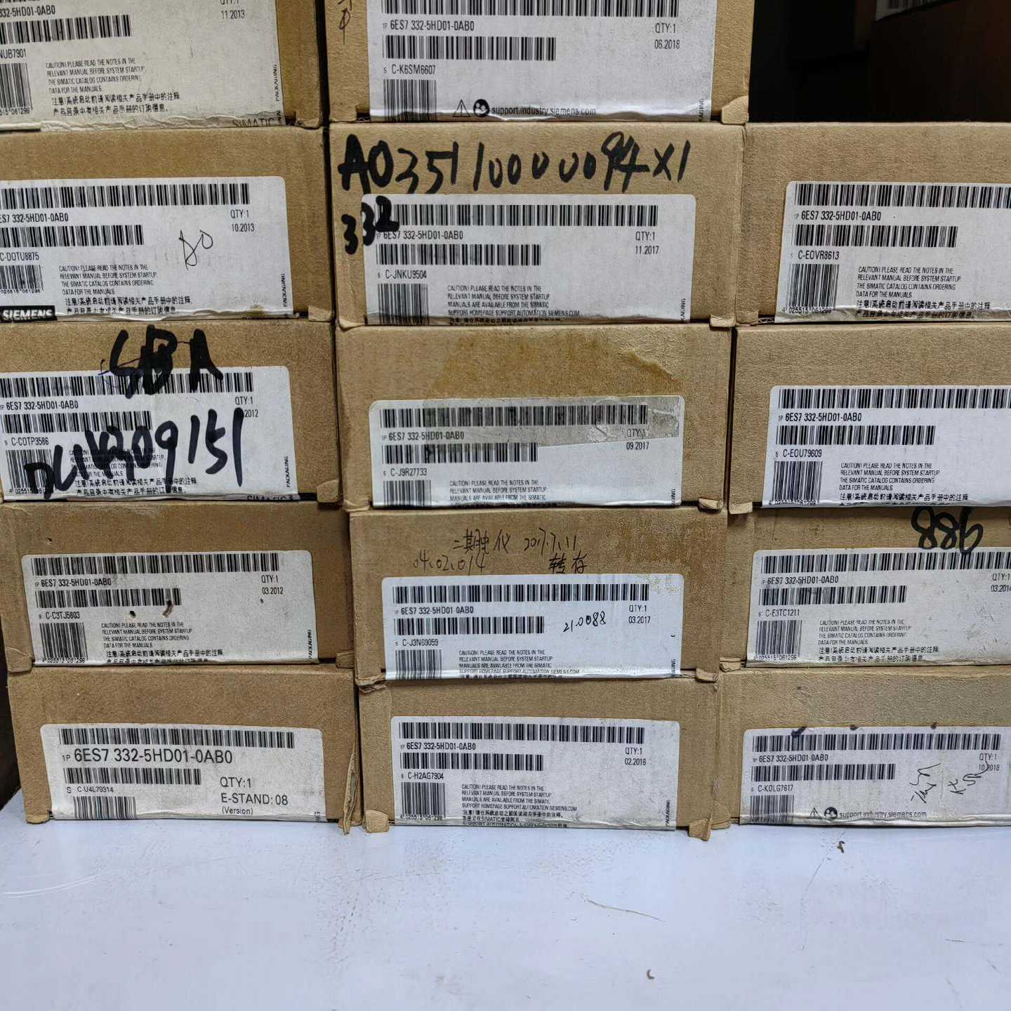 【议价】S7-300模块6ES7332-5HD01-0AB0适用