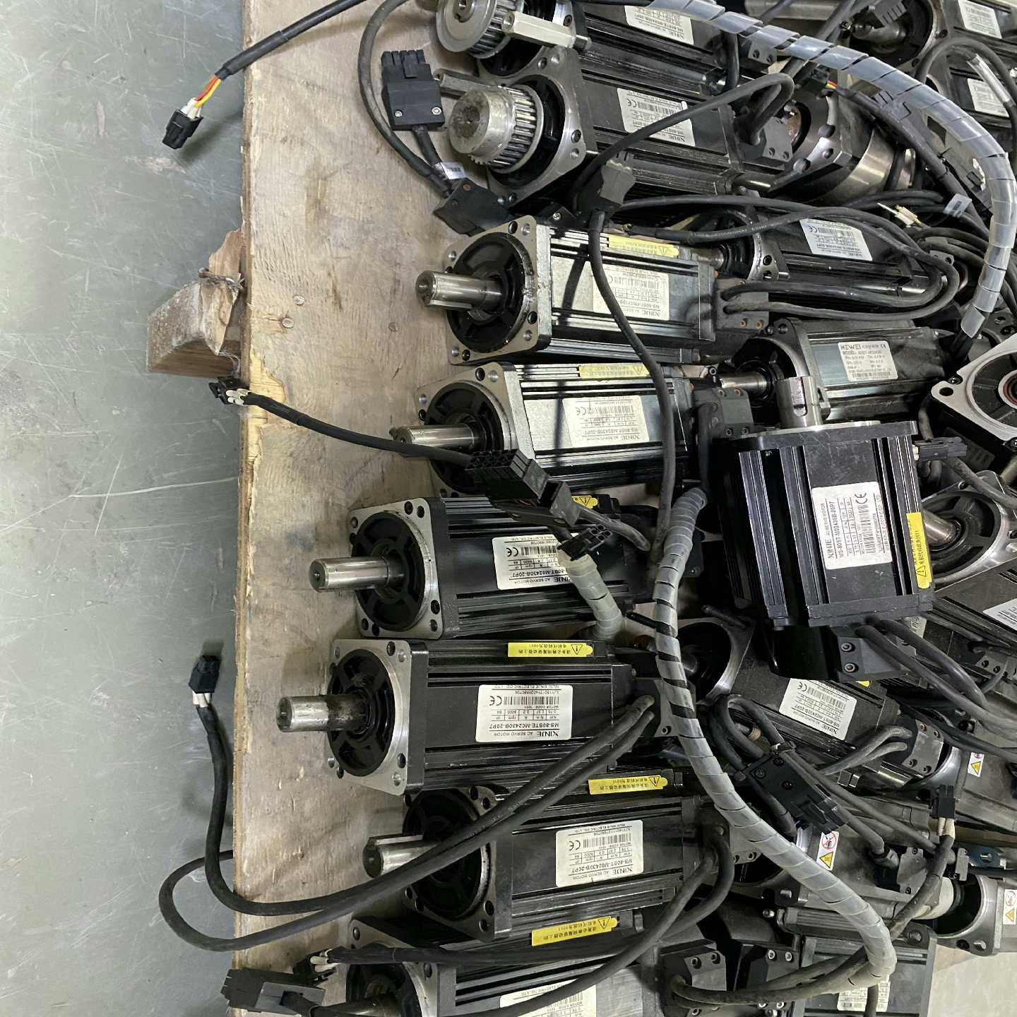 【议价】信捷伺服DS2-20P7-ASMS-80ST-M02430适用