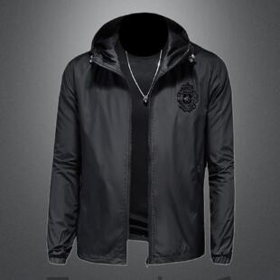 欧洲站小蜜蜂刺绣连帽夹克男年春季新款潮流时尚简约纯色外套潮男