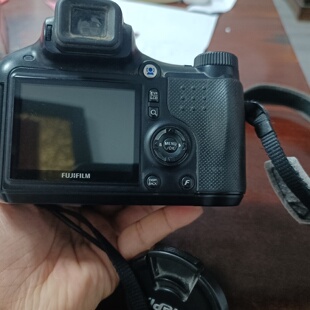 富士S6500FD数码 相机除了能开机好像啥也不能干拍前询价