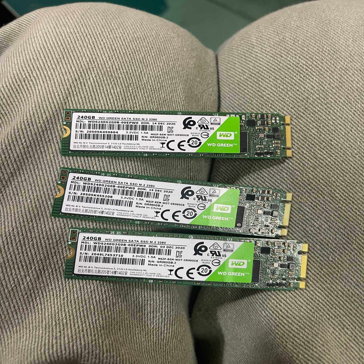 西数WD固态硬盘240Gm2接口，拆机无任何问题，打包--议价商品