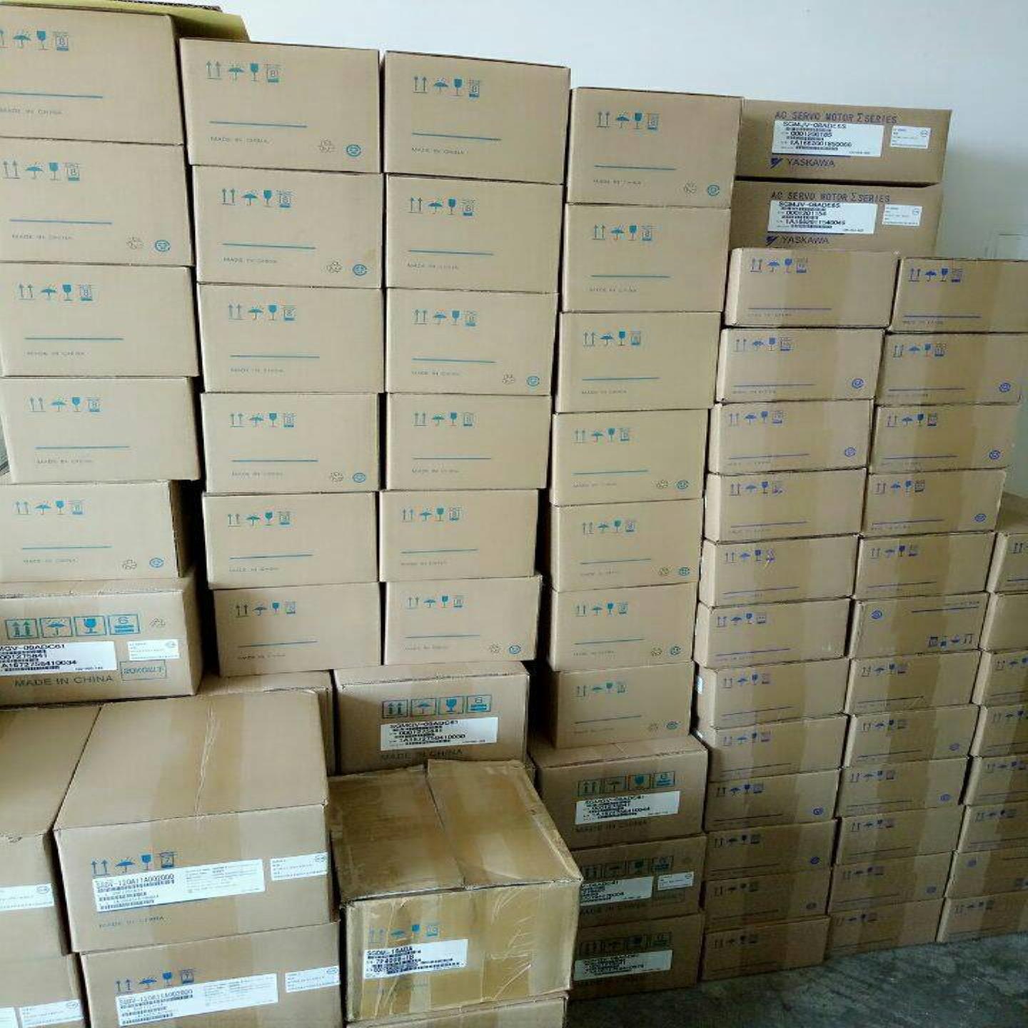 配件安川伺服驱动器SGDH-05AE08AE10AE15AE20AE30AE50AE议价议价