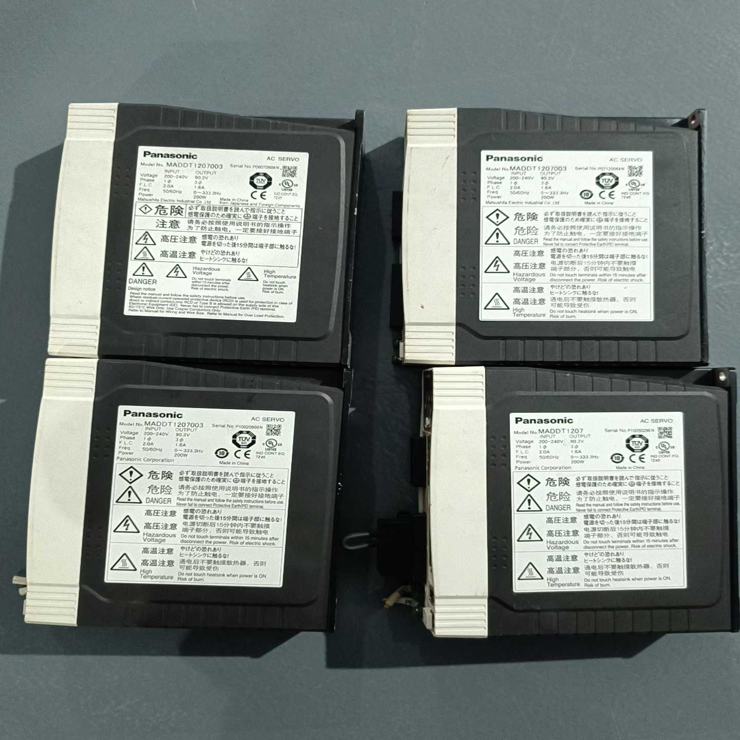 松下伺服驱动器MADDT1207003，实物如图，数量4个，