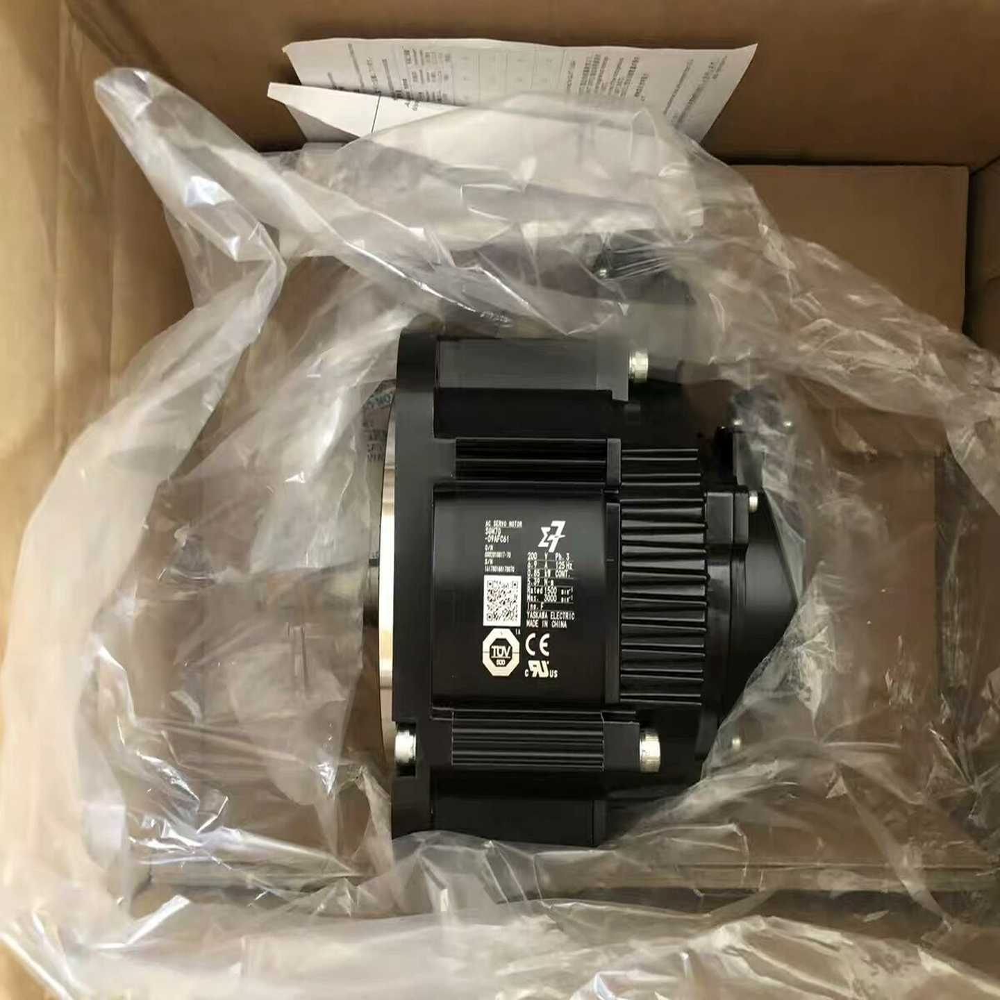 安川伺服电机SGM7G-09AFC61全新二手均有现货