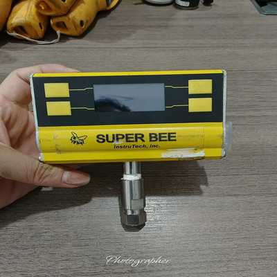 SUPERBEE美国小蜜蜂真空计CVM201GAA--议价商品
