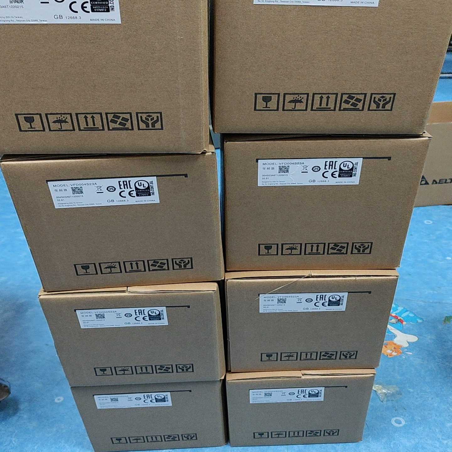 台达变频器VFD004S23A询价