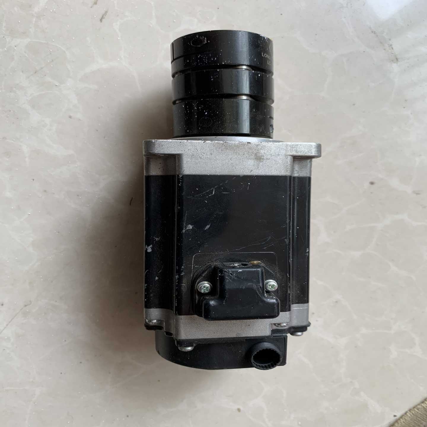 富士电机GYB401D5-RC2400w成色新，询价